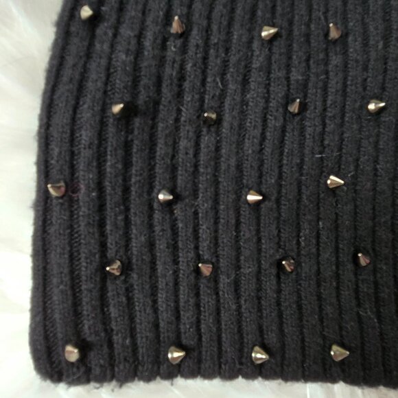SPIKE Cat Ears Studded Knit Beanie Hat Woman's Size OS - Picture 7 of 9